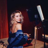 Aileen (@a_stamps43) 's Twitter Profile