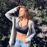 Lucy (@lucy_johnson76) 's Twitter Profile