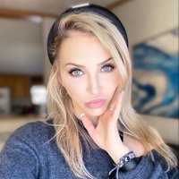 Neva (@nevasmith95) 's Twitter Profile