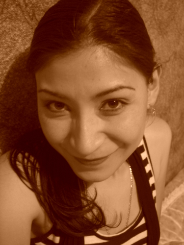 elijahgalaviz's profile picture. Diseñadora gráfica e ilustradora, suelo escribir y adoro la música.