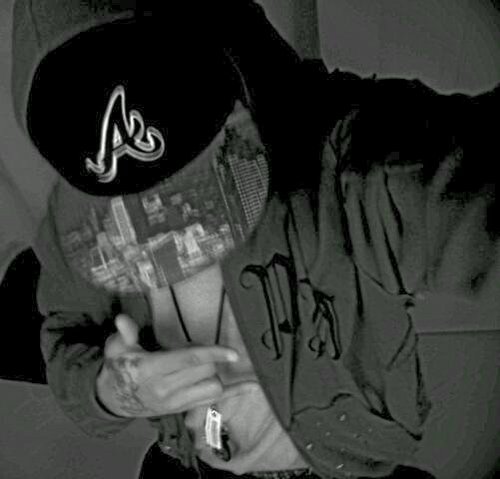 REAL NIGGA TALKIN SDFU HOE!! #TEAMONGO #TEAMREALNIGGASHIT #TEAM85NAWF #TEAMFOLLOWBACK