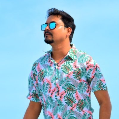#DigitalMarketing Strategist of @ThatWare || Traveller || Photogenic || Foodie || Sketching ✍🏻 || #Marketing Mind 🧠
