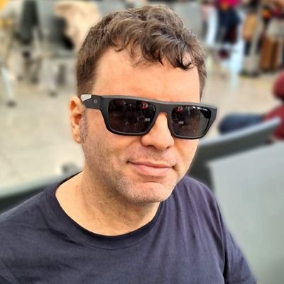 marcelloferr's profile picture. Young at Heart - 
VFX - Motion design artist
Developer of Pixerist Photo Editor
https://t.co/2sw7eZCP9o