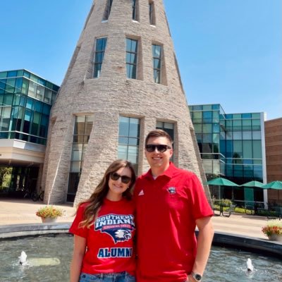 Director of Athletics Ticketing at University of Southern Indiana 🦅 #GoUSIEagles #OVCit @usi_basketball