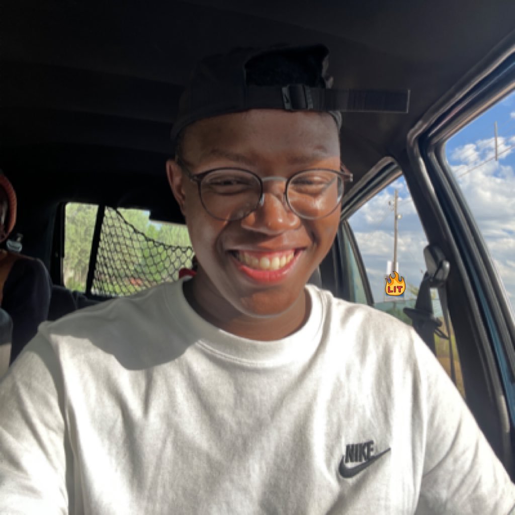 LesegoLeshage's profile picture. I follow back. Let’s Unite. GOD 🙏🏾. Malibuye ✊🏿 Protect Women and Children
