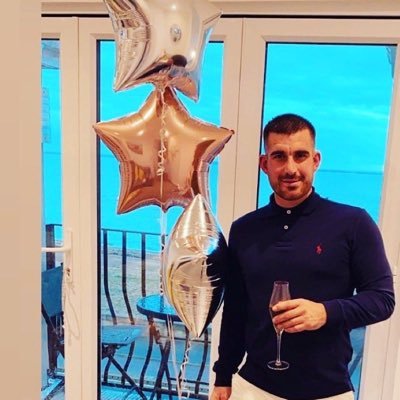 Russy1871's profile picture. Football enthusiast Reading F.C. House Music and Ibiza. when nothing goes right .......... go left @rusty1871