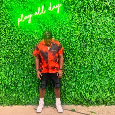 _Chino_GotIt's profile picture. God First 🙏 803 SC🌴 I'm A Rapper 🎤 Youtube:The Life Of Chino 🎥 Snapchat:iam_ch1n0👤 SUBSCRIBE TO MY CHANNEL 👇🏾👇🏾‼️