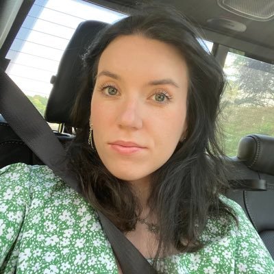 #Team98 Graphic Designer apprentice at Glénat 📚 🏃♀️🚴🏊