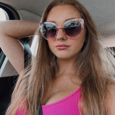 lindsaymiche11e's profile picture. certified cat mom