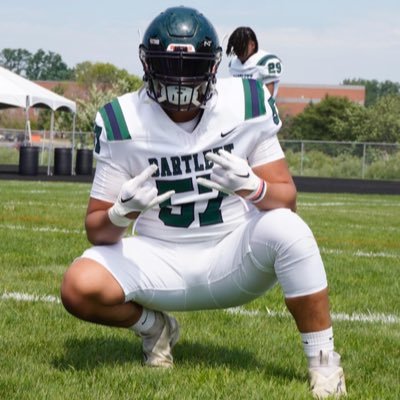 Bartlett High School IL 25’ | 6'2 250lbs | 3.7 GPA | Varsity Football OG, DT |Wrestler and Thrower | 2x UEC All Conference |https://t.co/GvztWqLMsC