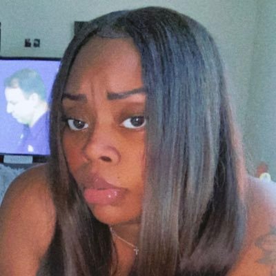 MoodieMooch's profile picture. |🕊️Shun💔| Aphrodite✨