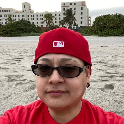 thekadie's profile picture. Arts, entertainment, food enthusiast and Sneakerhead 👟 🇺🇸🏳️‍🌈♐️🍎🍑