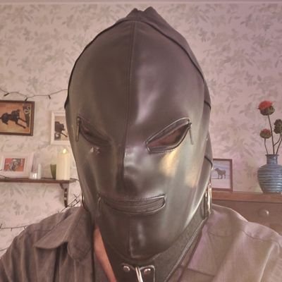 bomek44's profile picture. LiberalSocialist, sparka uppåt. MS.
Narkotikapolitik, sk  expert-område.
20 års prob bruk, 20 års studerande.
Allmänbildad. A Swede
@korus_Swe o knarktwittsgr