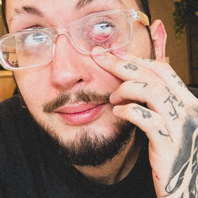 onlyapandaa's profile picture. Nunca te rindas, rapatumadre