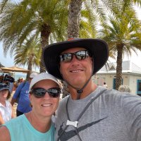 Lynn Carlson (@32panther) 's Twitter Profile