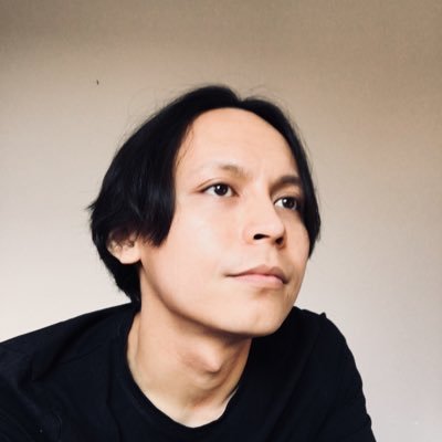 Pragmatic idealist. Software engineer. Loves and Nintendo.