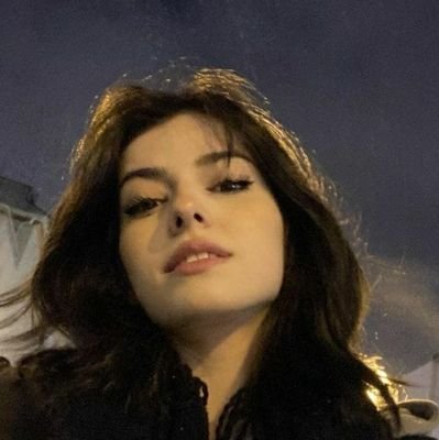 kelebeinkanati's profile picture. Zor biri olduğumu biliyorum.Ama benimle bir yola çıkarsan seni bir daha hiç yalnız bırakmam.