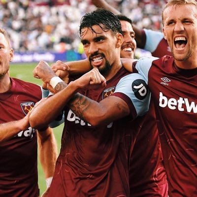 Living life the West Ham way. ⚒️🇲🇽 #COYI