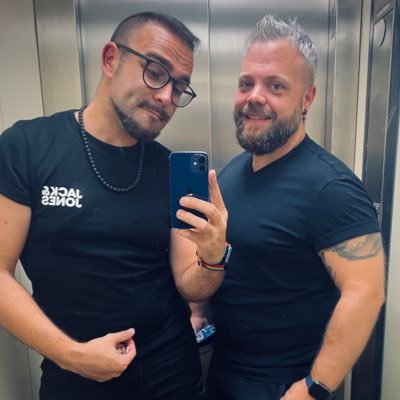 📍Spanish couple. Living MASPALOMAS 🇮🇨
