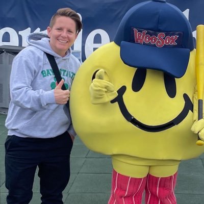 kvolner's profile picture. she/her