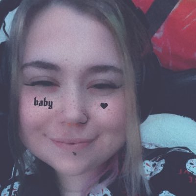 28 years old, horror, and streamer :P https://t.co/y1LpXMrGUZ