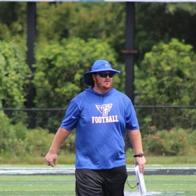 Offensive Line Coach @FaulknerFTBL SSC2018 #GeauxRocks