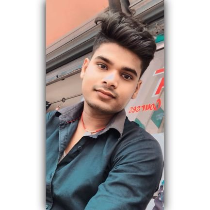 Kundan1_0's profile picture. ।कविता।। सायर।। सायरी।।