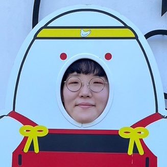 komejimankojima's profile picture. ワタナベエンターテインメントのコメジマンというコンビの女の方です。ピンもやってます。どうですか？