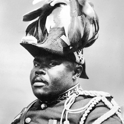 “Africa for the Africans…at home and abroad. ” - Marcus Mosiah Garvey. / Rendre «l’Afrique aux Africains » nous disait Garvey.