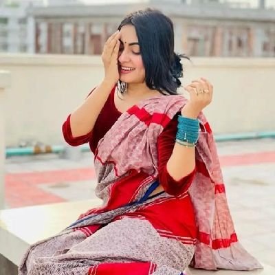 MHumayan94180's profile picture. I heard about your engagement. Wishing both the best and all the love in the world..

To find more such wonderful quotes,