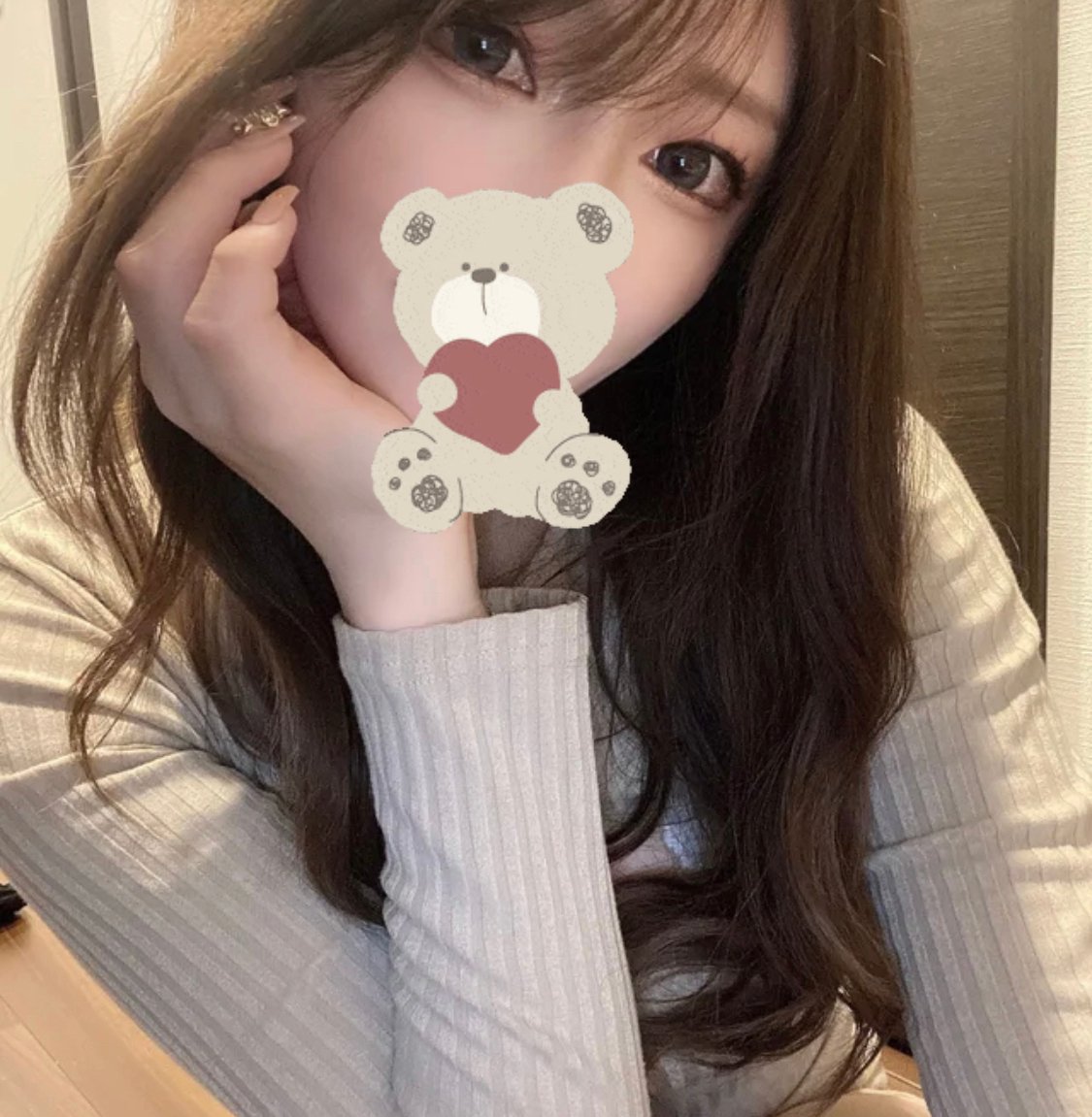 erryp98281558's profile picture. 世界を飛び回るお仕事・28歳・最近の趣味は犬の散歩・ママ活コミュニティ運営中・フォローしてくれた人にママさん紹介します✨