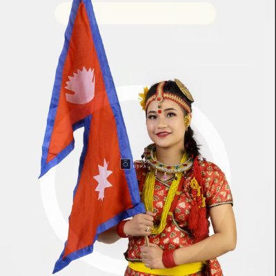 सुरुमा म नेपाली, त्यसपछि म हिन्दु, त्यसपछि म क्षेत्रिनी।
सुरुमै म काँग्रेस/ एमाले/ माओवादी/ स्वतन्त्र भन्ने झोलेहरु टाढा बस मबाट।_
#कट्टर_हिन्दु