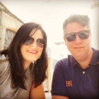 Madrileño de sangre y Andaluz de Adopcion.
Ingeniero en Informatica y Emprendedor.
Carnavalero, Cofrade y Rociero.
Trombonista del Rosario de Cádiz