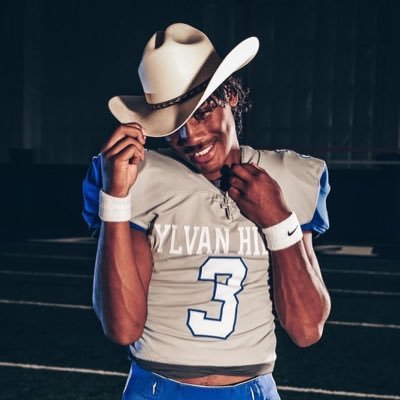 6’0| 185 lbs QB C/O 2026 Sylvan Hills HS Sherwood, Arkansas #Football #Track @arelite7v7 NCAA ID: 2111384390 Email: Tyl3rhamp10@gmail.com God,Family,School,🏈