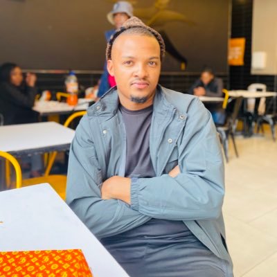from Bots to the world/entrepreneur/ business consultant/Certified Digital marketer/Pan-africanist✊🏾🌍 🔗 _follow me as I follow back https://t.co/gRGc90pDdd