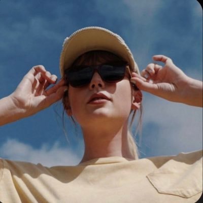 There's a million things I haven't done, just you wait… •Cabin9•she/her•🏎️ (81 33 23)