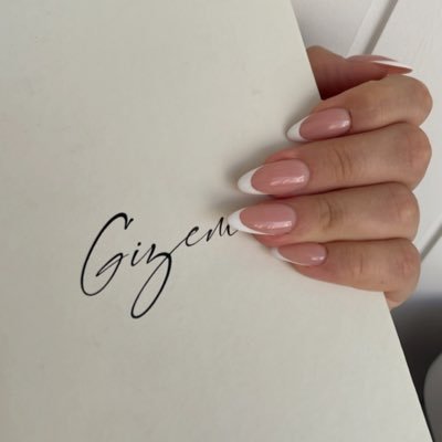 gizemenginn's profile picture. 