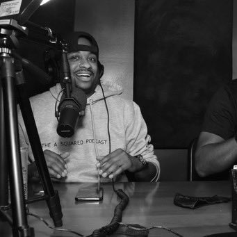 Program Director of @Power102Jamz DJ @ Illinois State University Snap/IG: @IAmDJAron / A Squared Podcast