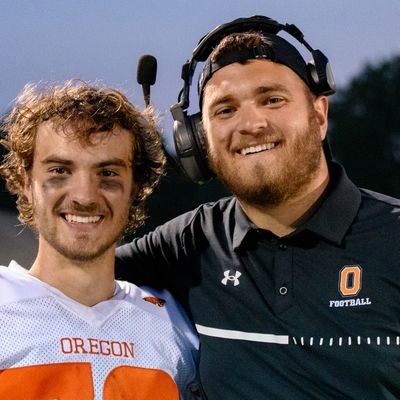 i coach and tweet stuff occasionally | UWL 🦅 & UW 🦡 Alum
