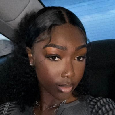 nnxndos's profile picture. | towson alumna | ig: @nnxndos