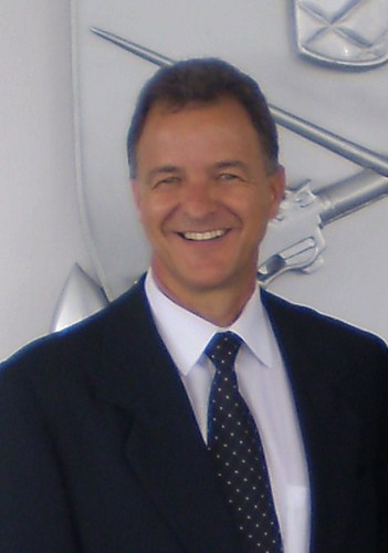 Investidor e consultor de imóveis de alto padrão
