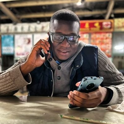 Mthezima's profile picture. A mild mannered introvert, lost in the ever turning cogs of life. Trying to find his path to inevitable success...