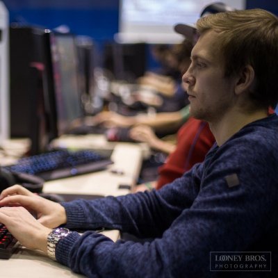 Playing for @BLUEJAYS_Sports Agency
Former NA Advanced, 3.7k elo.
EU Main
Gothenburg
