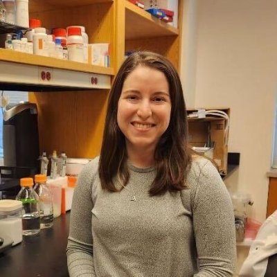 PhD Candidate with @ummedneuro in the Calu Lab @CaluLab_Bmore
President of NOVA @NOVAatUMB
Interested in eCBs, behavioral flexibility, and science outreach.