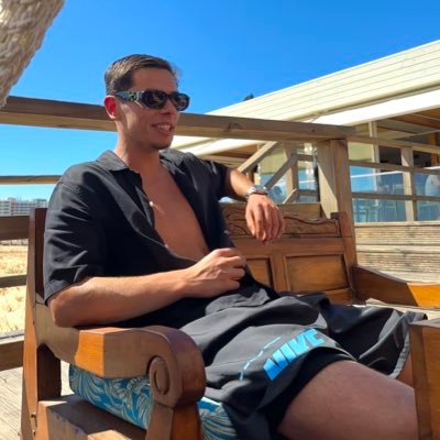 lfnm_10's profile picture. 