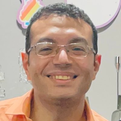 I help people turn ideas into useful nice looking apps, Trusted by several organizations, check my website, developer of @tunertheapp & much more