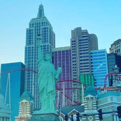 mzbadchick1's profile picture. ൠ🐺  l𝕠𝔳𝕖 ι𝓢 в𝑒α𝓊т𝒾𝔣𝕦Ⓛ  😾🐙