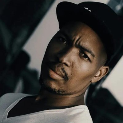 Yanda is a KZN musical dynamite, based in Joburg , known as ISXHANTI, he falls in the USHUNI category, CLOTHING HUT ambasador https://t.co/LEg03SFGWV