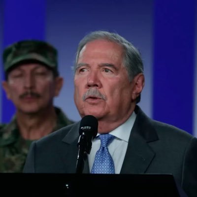 Embajador en el Líbano | Comandante general de las Fuerzas Militares de Colombia 2018 | Ministro de Defensa de Colombia 2021.