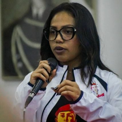 Venezolana 🇻🇪
Apureña💛💙💚
Orgullosa militantes de la JPSUV-PSUV❤️🚩